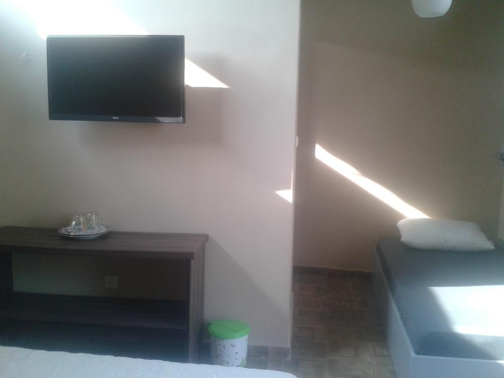 Maxim Mini Hotel Batumi Phòng bức ảnh