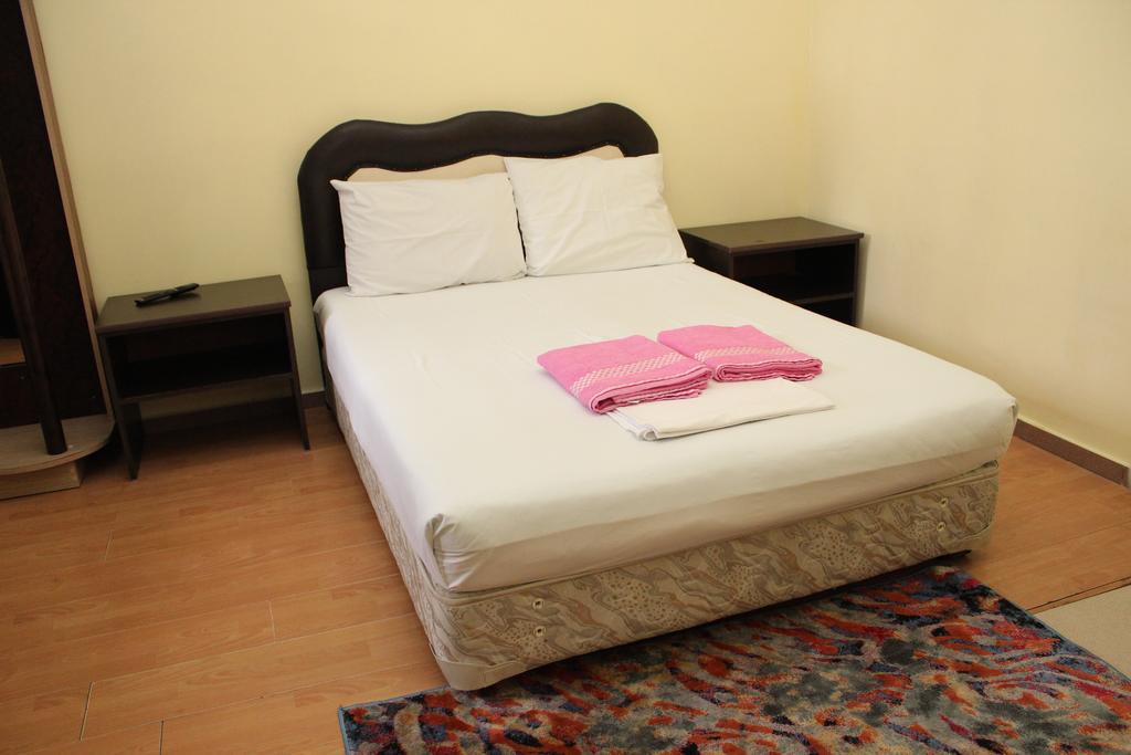 Maxim Mini Hotel Batumi Ngoại thất bức ảnh